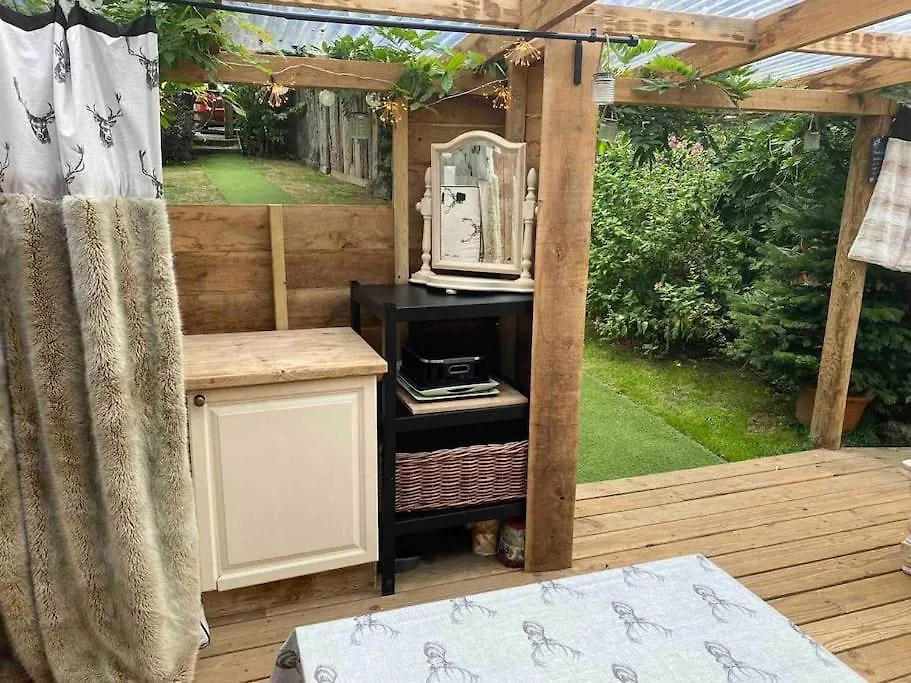 Rustic Lodge, Stunning Views & Star Gazing Bath Exeter