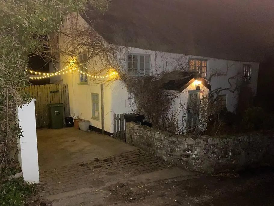 Rustic Lodge, Stunning Views & Star Gazing Bath 엑서터 펜션